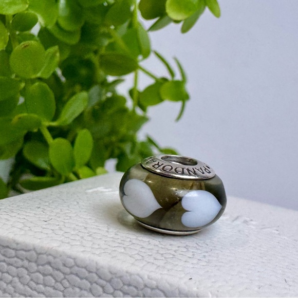 Authentic Rare Retired Pandora White Hearts 925 Murano Charm - Picture 6 of 10